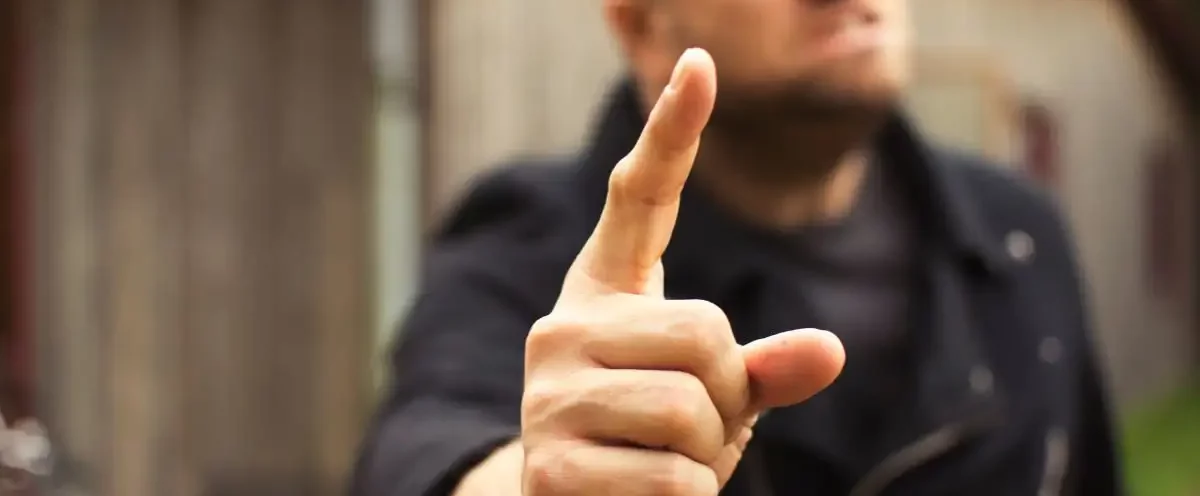 Understanding Body Language to Avoid Conflict